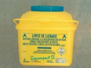 RESIDUOS CLINICOS 01  BASURA